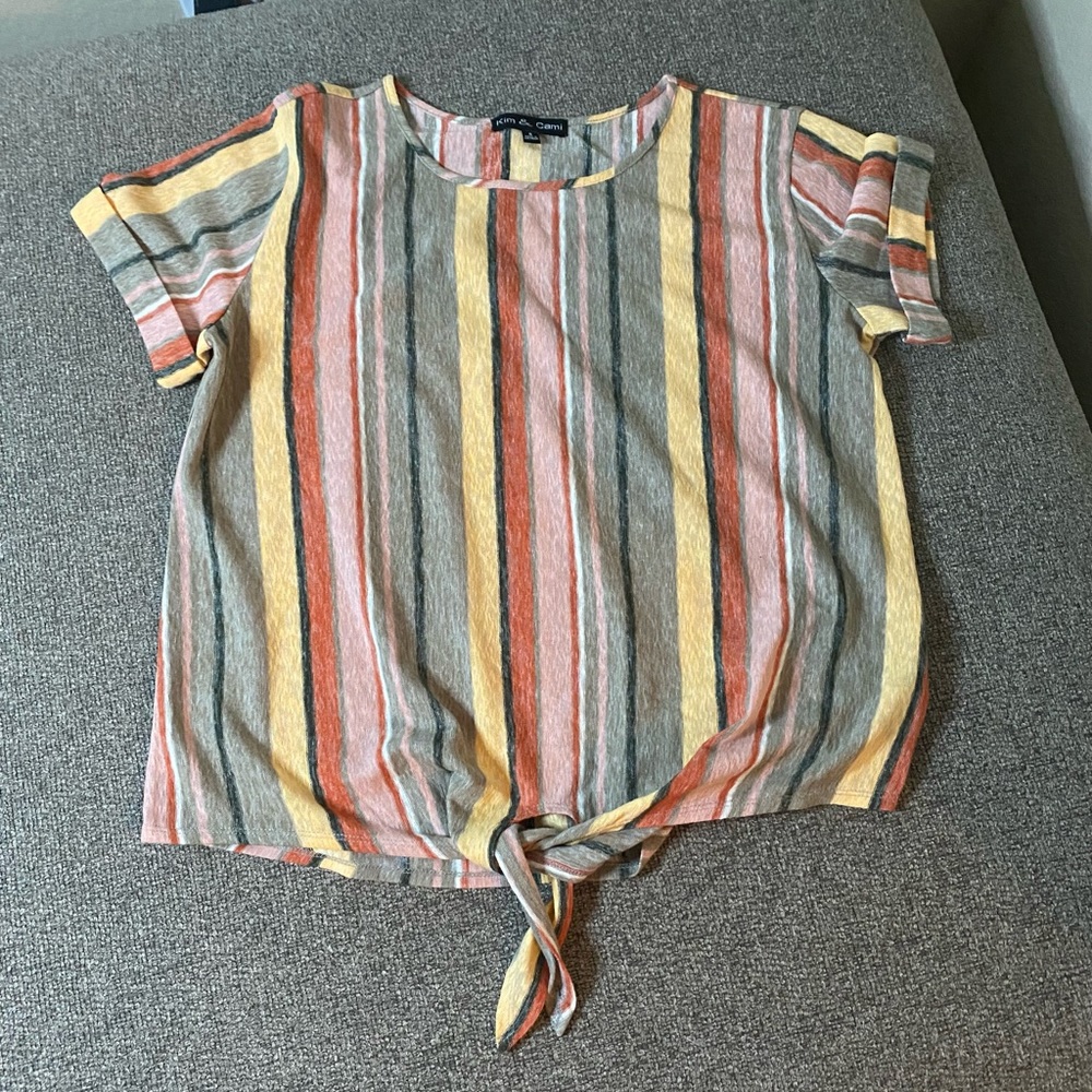 Kim & Cami Tie Front Top